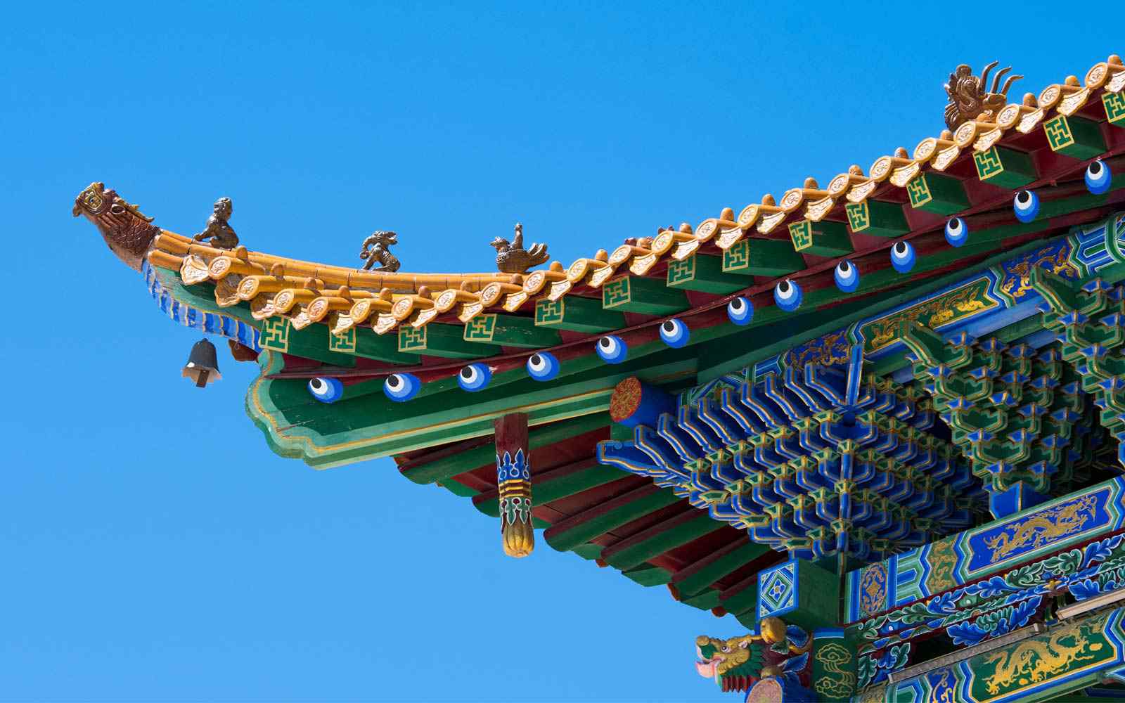 Close up of a building in Yuzhu China against a blue sky. 