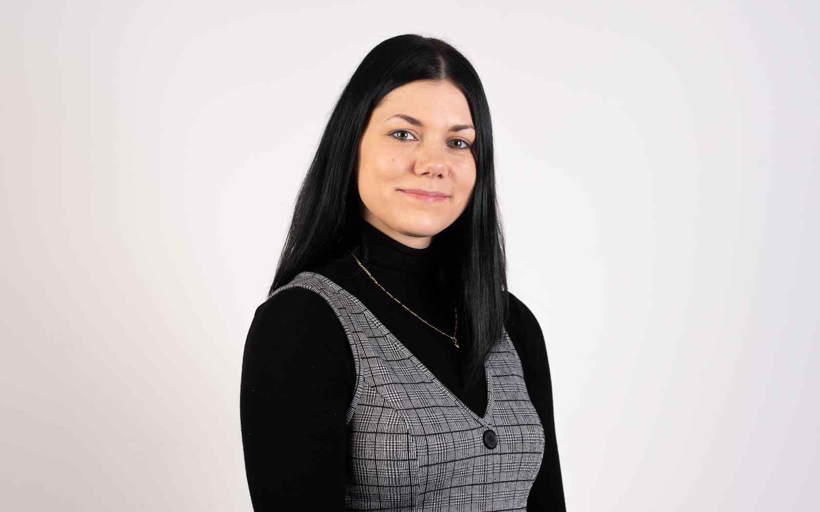 Staff profile image of Vivien Jaksics 
